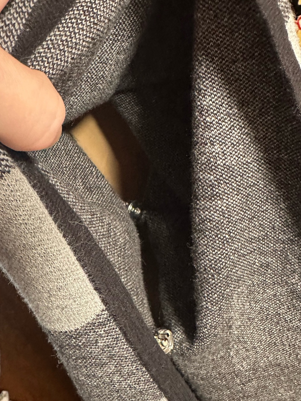 Kensie • Buffalo Check Greyscale Fringe Trim Poncho - Picture 13 of 14